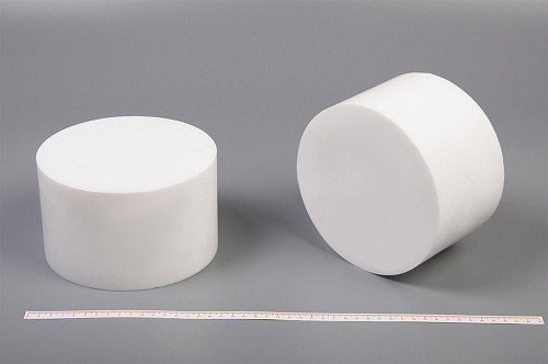 Фторопласт Ф-4 стержень Ф160 мм (~105 мм) пресс.